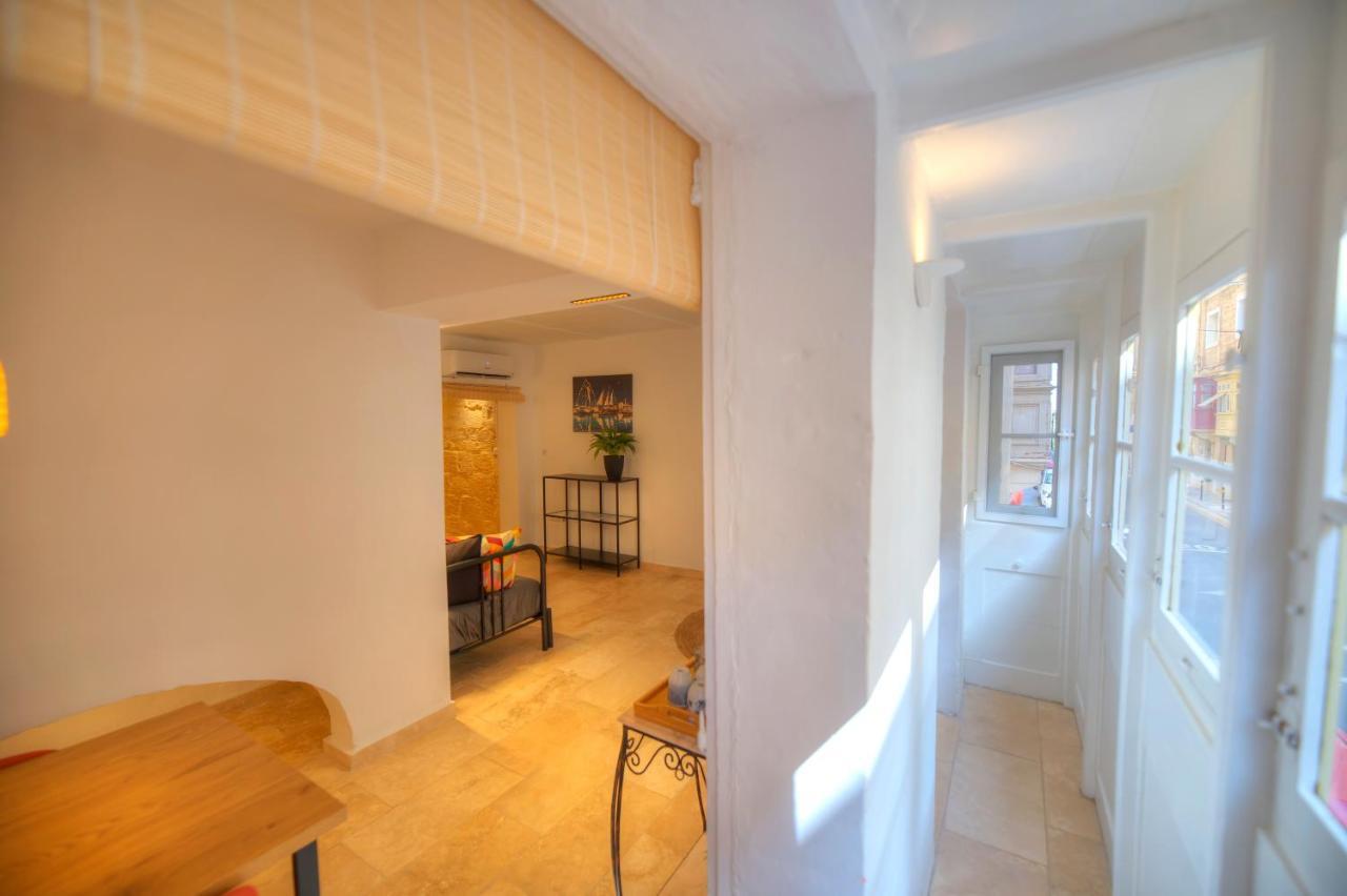 Gunlayer Maisonette Floriana Eksteriør billede